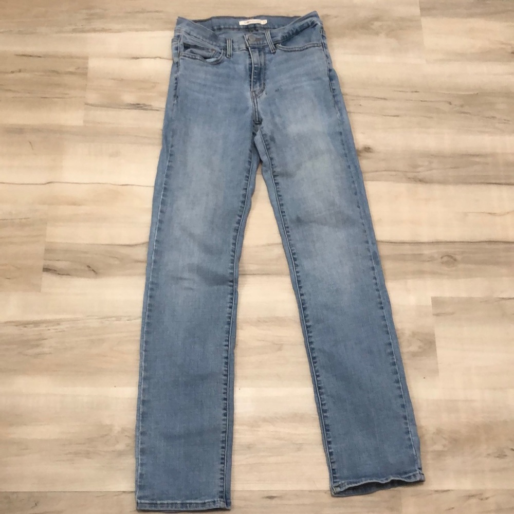 Levi’s Slimming Stretch Skinny Fit